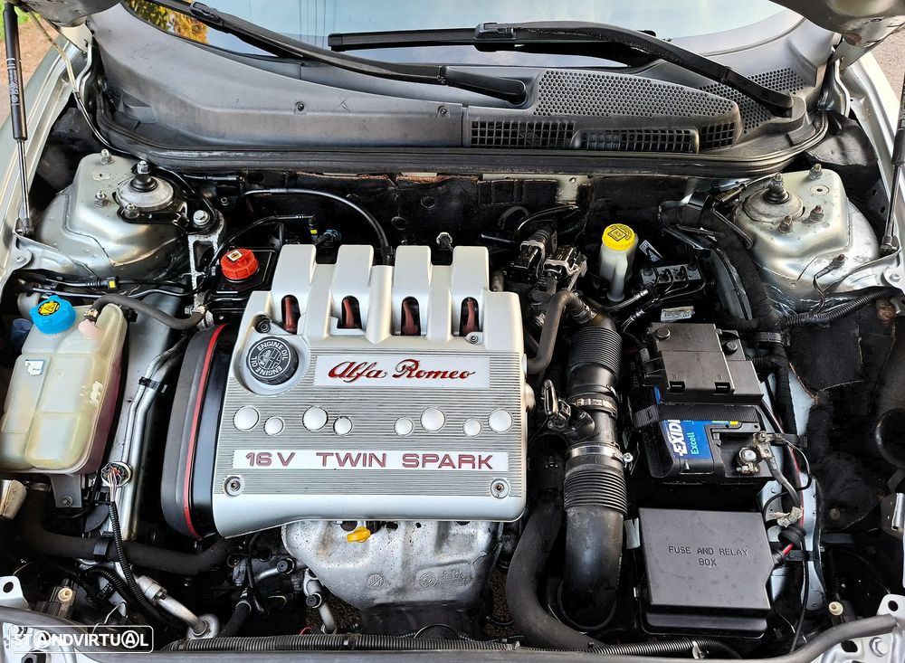 Alfa Romeo GT 1.8 TS S. Distinctive Collezione - 18