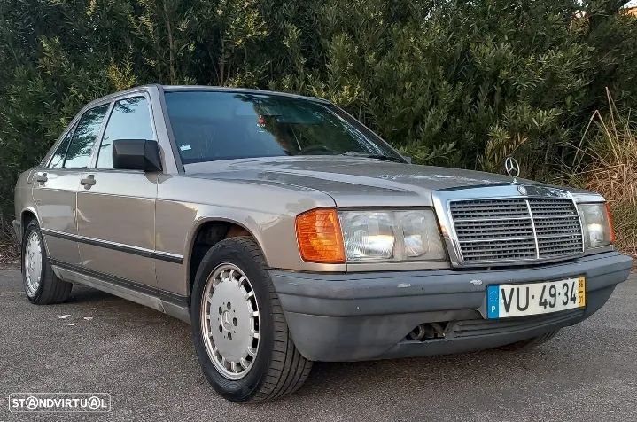 Mercedes-Benz 190 D 2.5 - 2
