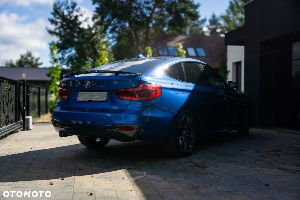 BMW 3GT 318d M Sport - 10