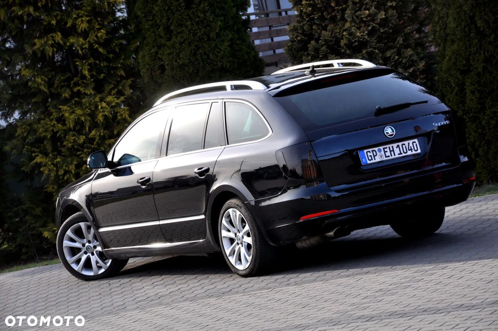 Skoda Superb 2.0 TDI DSG Exclusive - 22