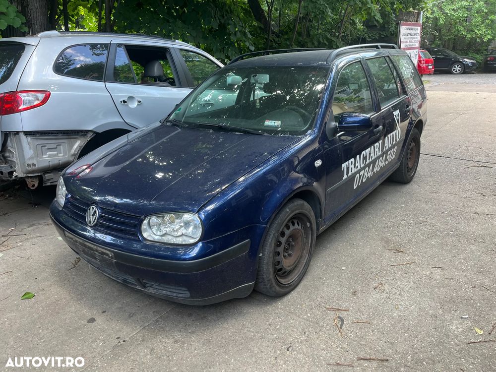 Dezmembrez VW Volkswagen Golf 4 break albastru 1,4 benzina BCA 2003 - 1