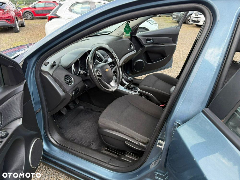 Chevrolet Cruze - 5