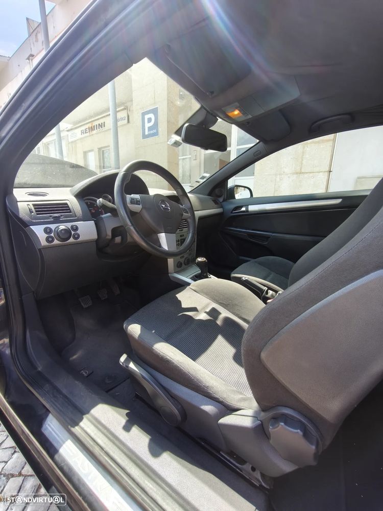 Opel Astra GTC 1.7 CDTi ecoFLEX - 5