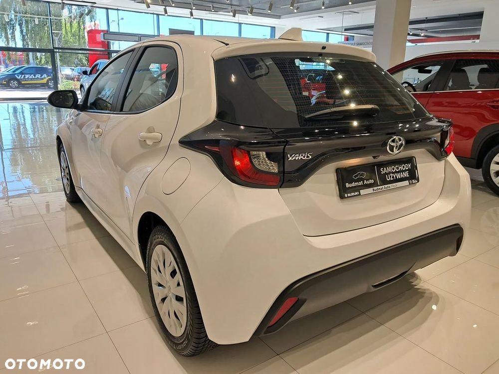 Toyota Yaris 1.5 Selection Style - 6