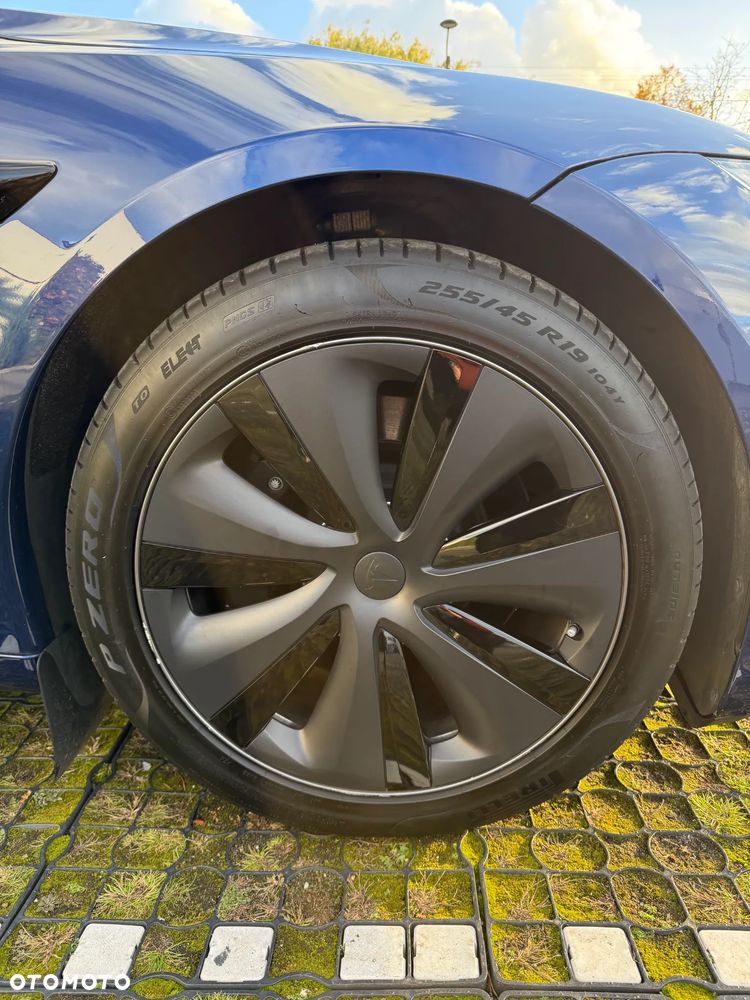 Tesla Model S Long Range AWD - 40