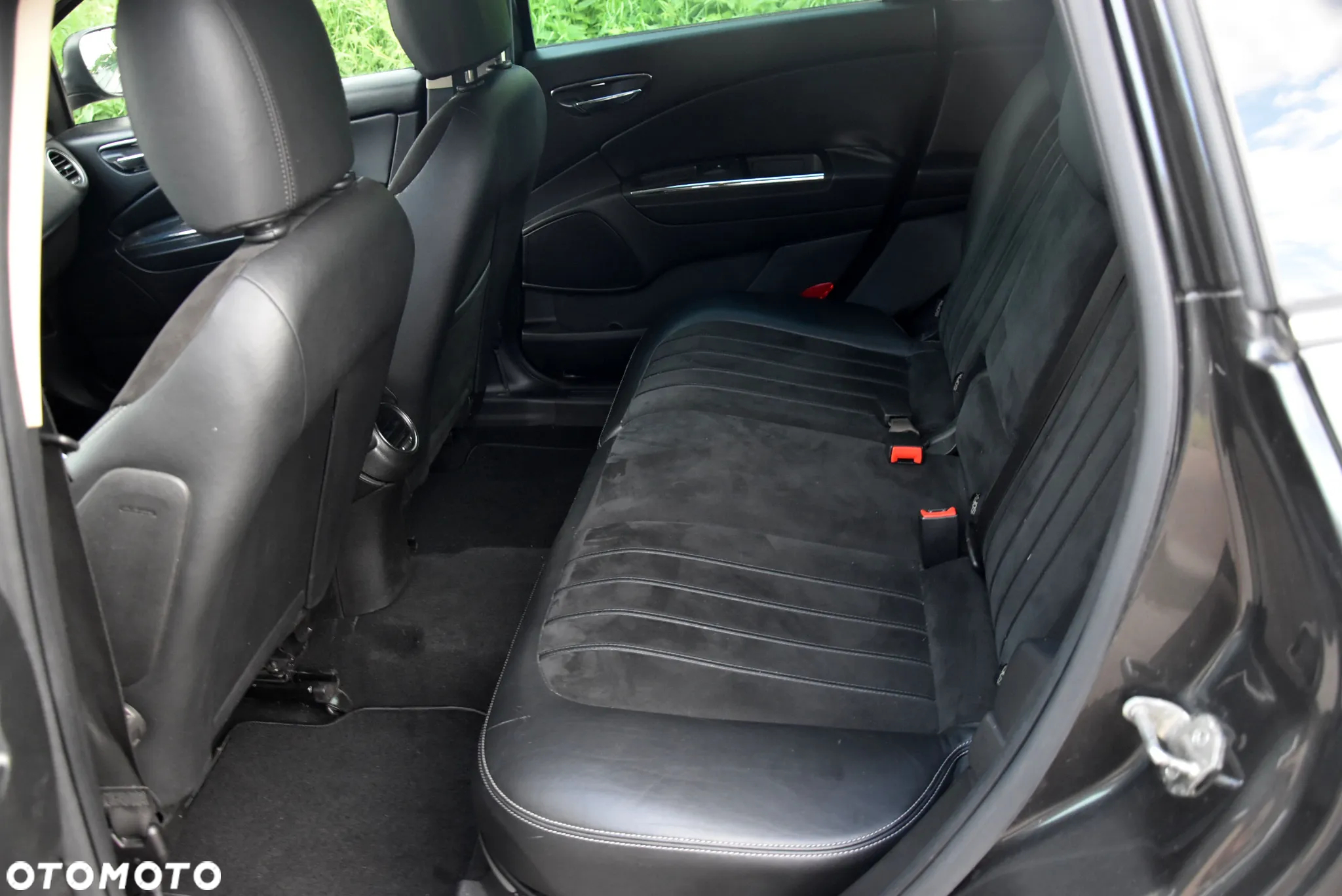 Lancia Delta 1.6 MJ Platino - 20