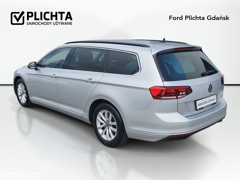 Volkswagen Passat - 7