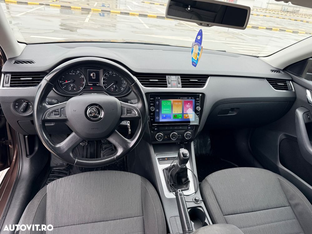 SKODA Octavia 2013 — imagine 11