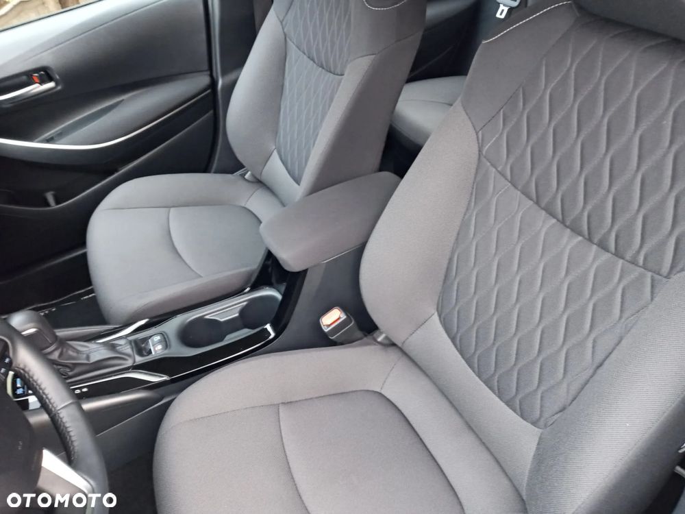 Toyota Corolla 1.8 Hybrid GPF Comfort - 25