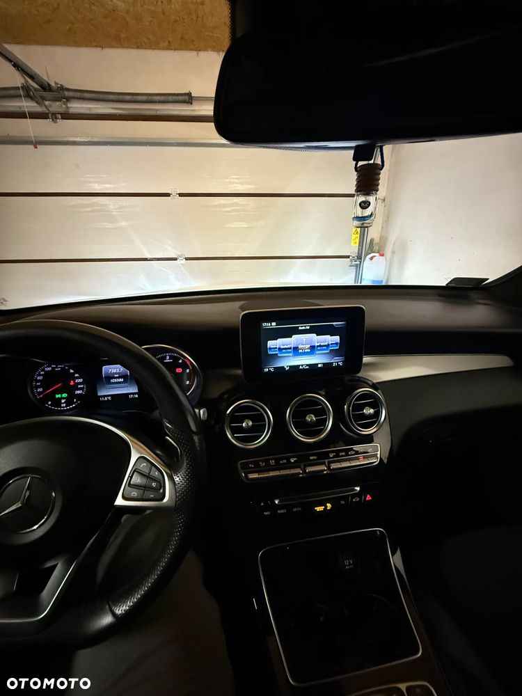 Mercedes-Benz GLC - 7