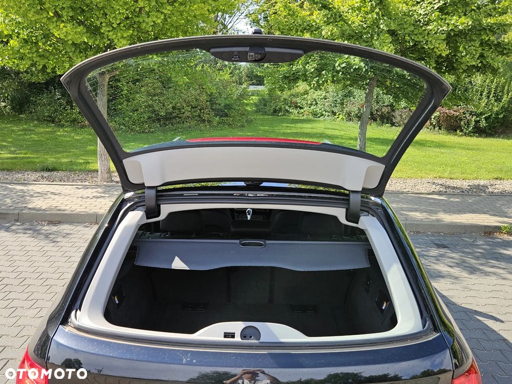 BMW Seria 5 525d Touring Luxury Line - 10