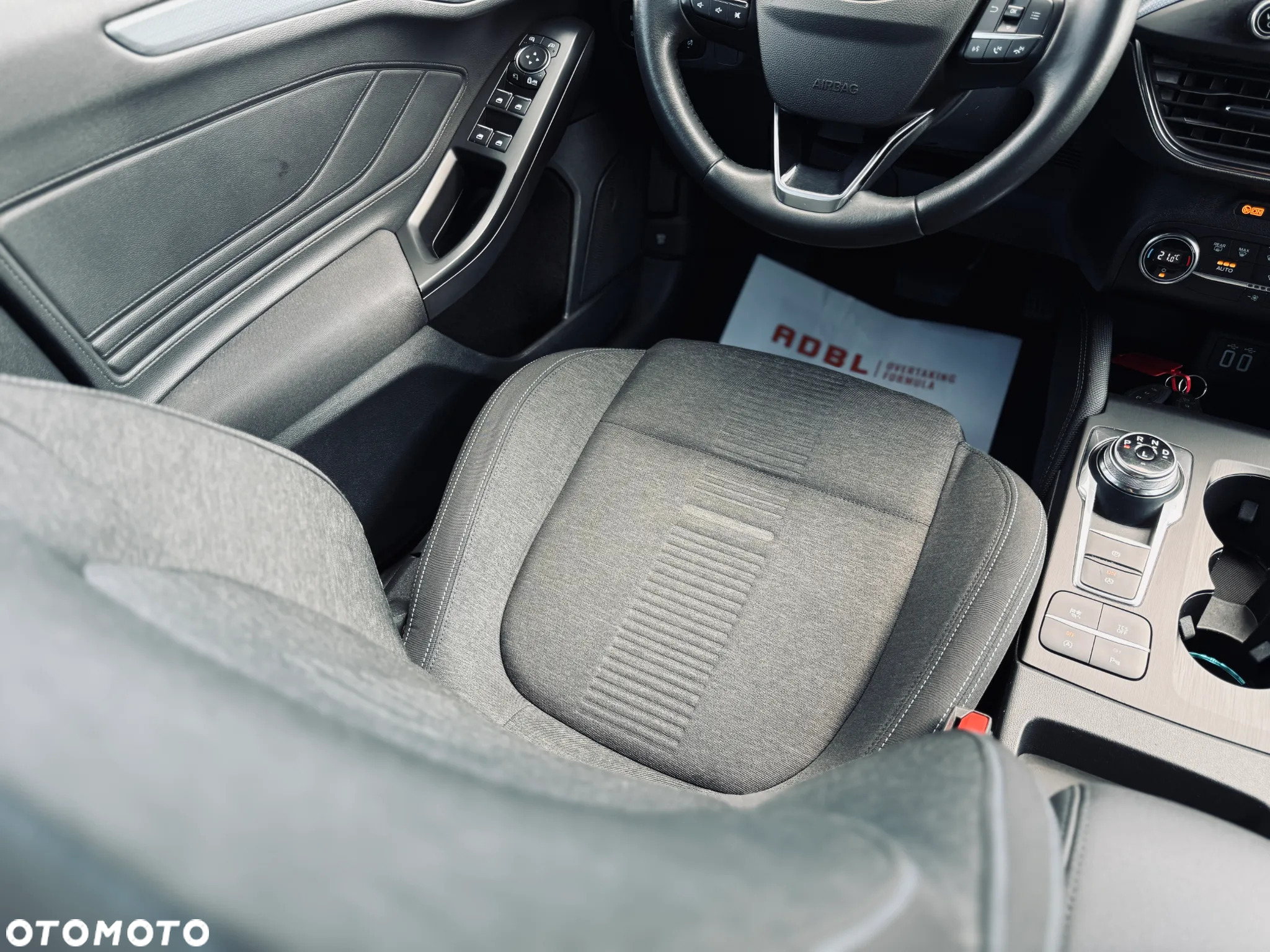 Ford Focus 1.0 EcoBoost Active - 25