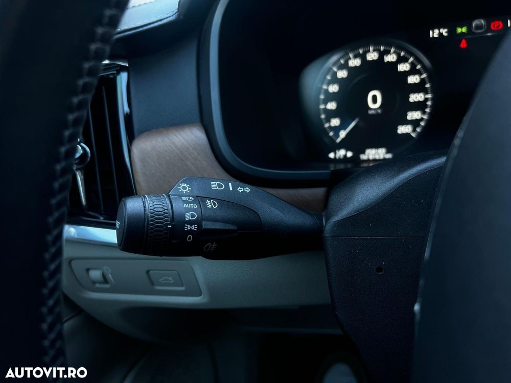 VOLVO S90 2017 — imagine 63