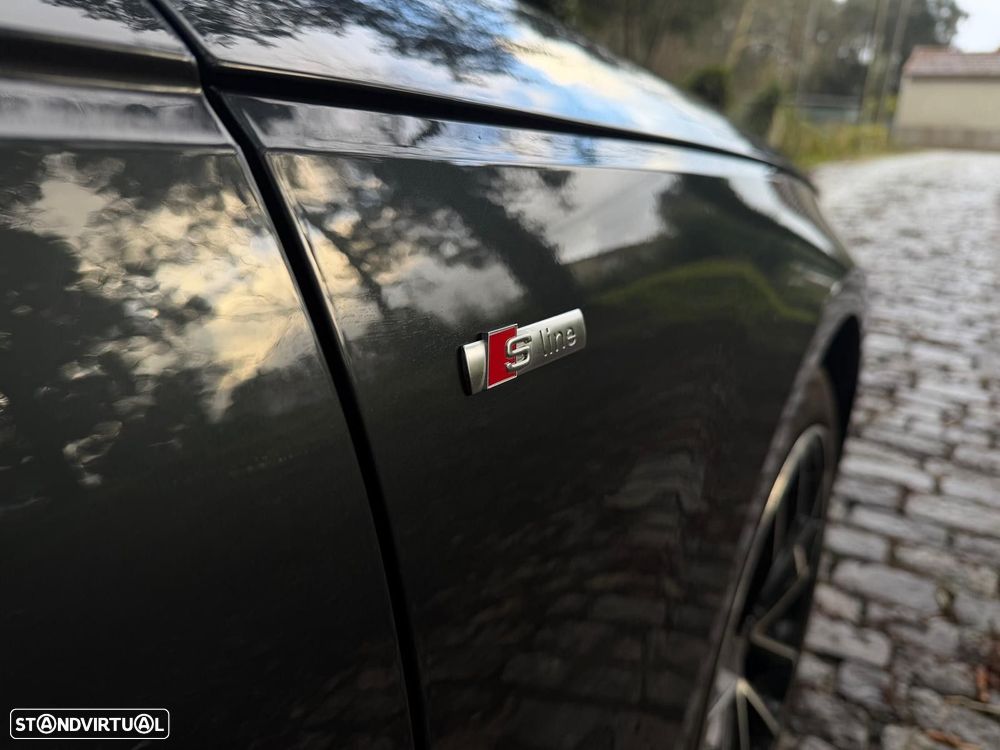 Audi A4 Avant 2.0 TDI Multitronic S-line - 51