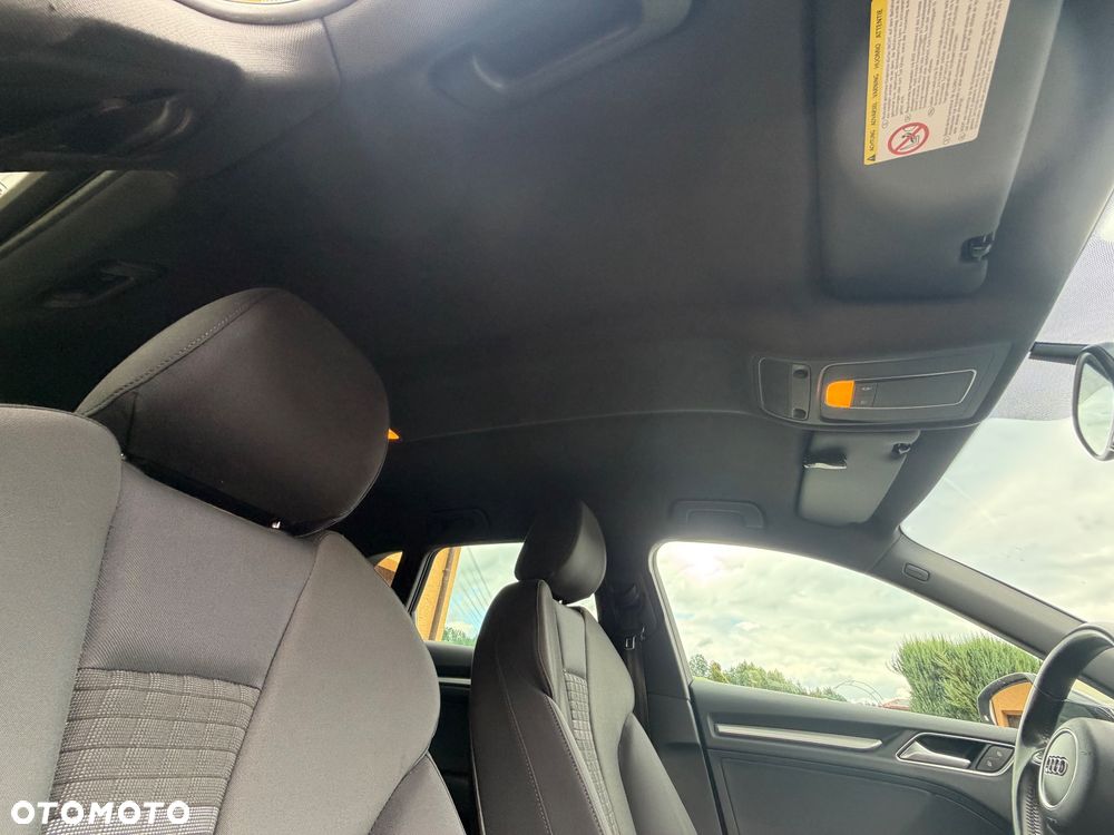Audi A3 Sportback 2.0 TDI S line Sportpaket - 13