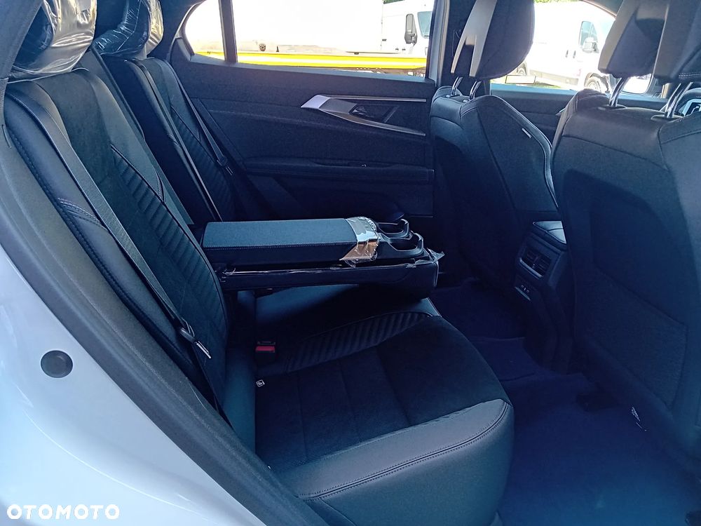 Renault Rafale 1.2 E-Tech PHEV 4x4 300 esprit Alpine MMT - 27