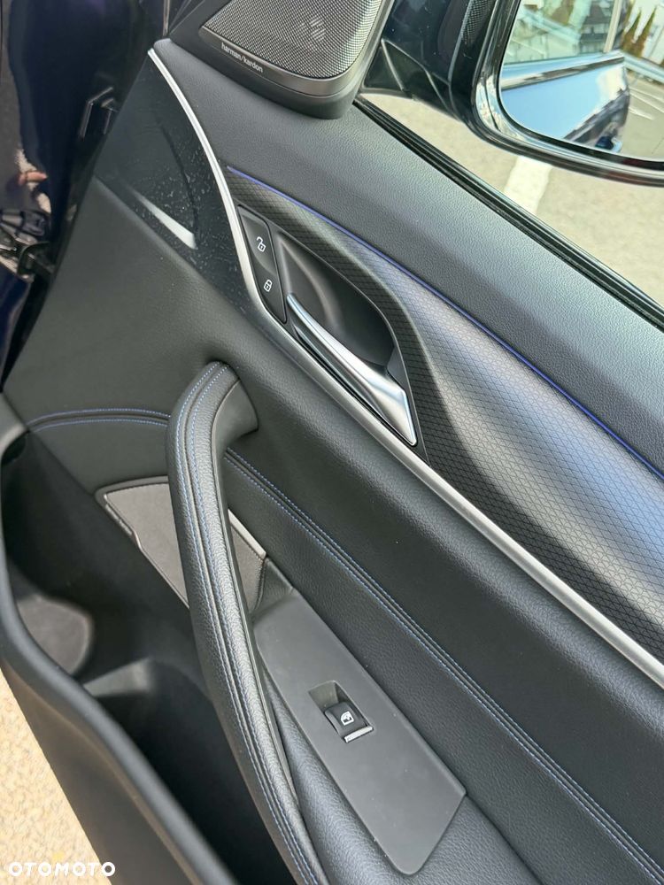 BMW Seria 5 520d MHEV M Sport sport - 10