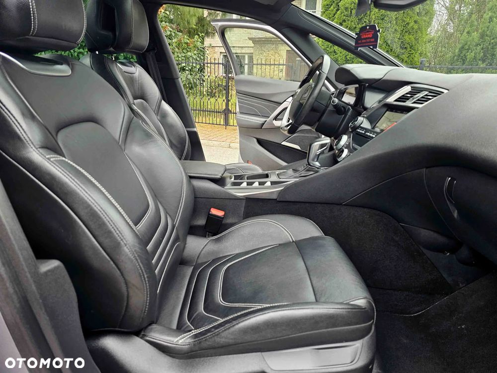 DS Automobiles DS 5 - 18