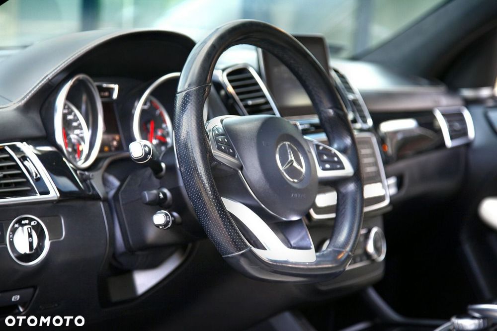 Mercedes-Benz GLE AMG 43 4Matic 9G-TRONIC AMG Line - 16