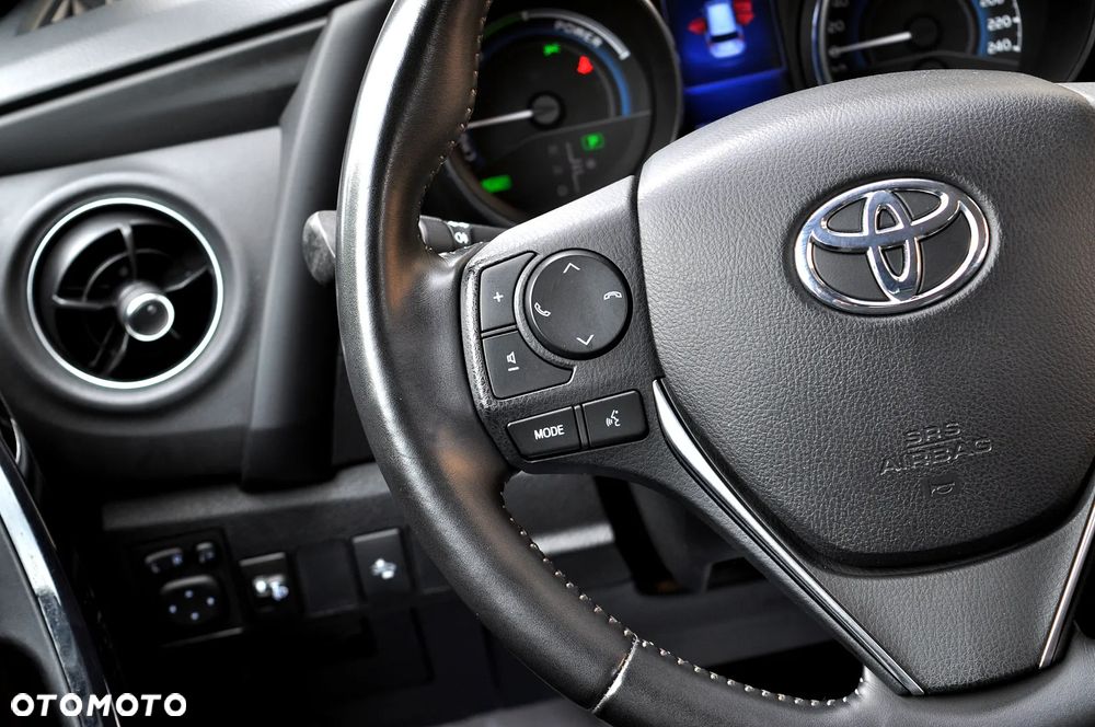 Toyota Auris - 30