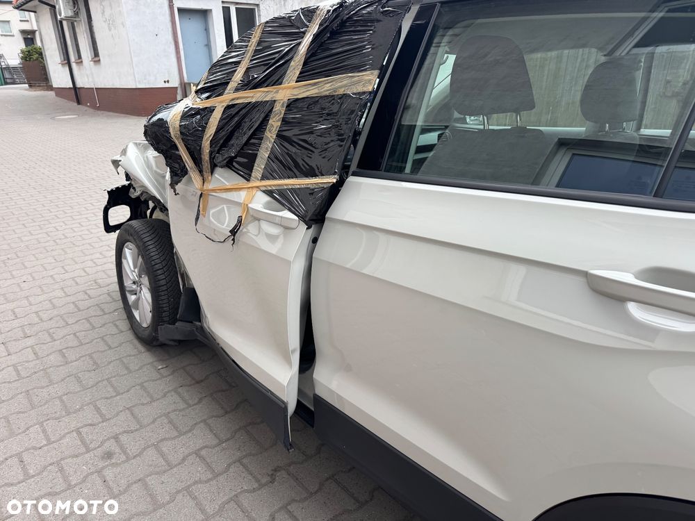 Volkswagen T-Cross - 27