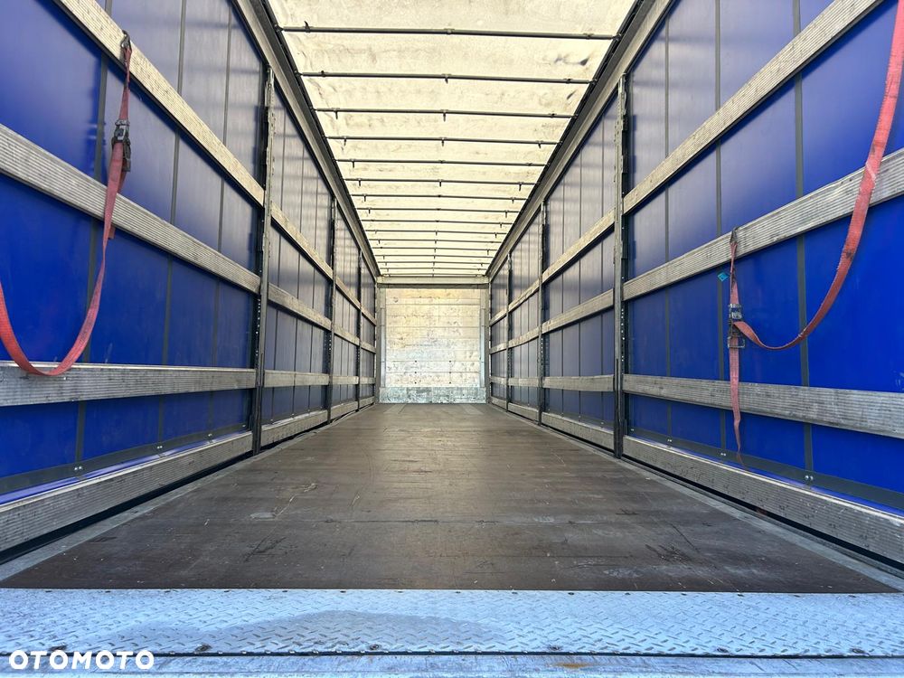 Schmitz Cargobull SCB S3T - 15