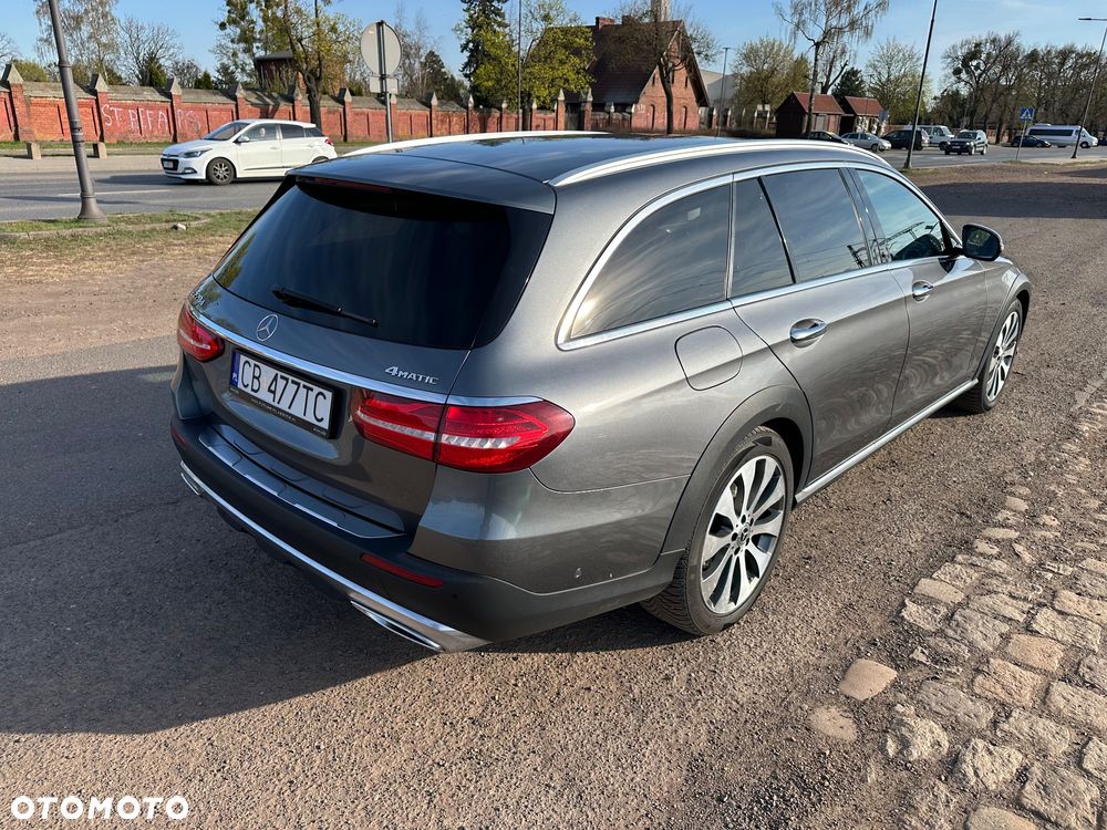 Mercedes-Benz Klasa E 220 d 4-Matic All-Terrain - 7