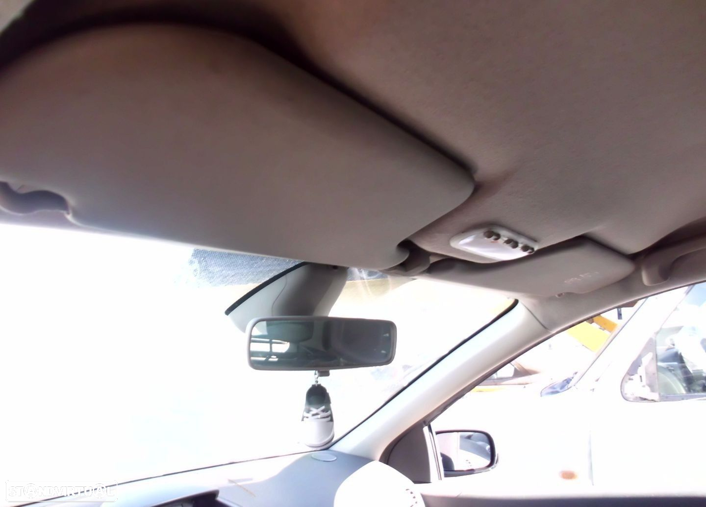 Peças Renault Clio III 2005 a 2010 - 32