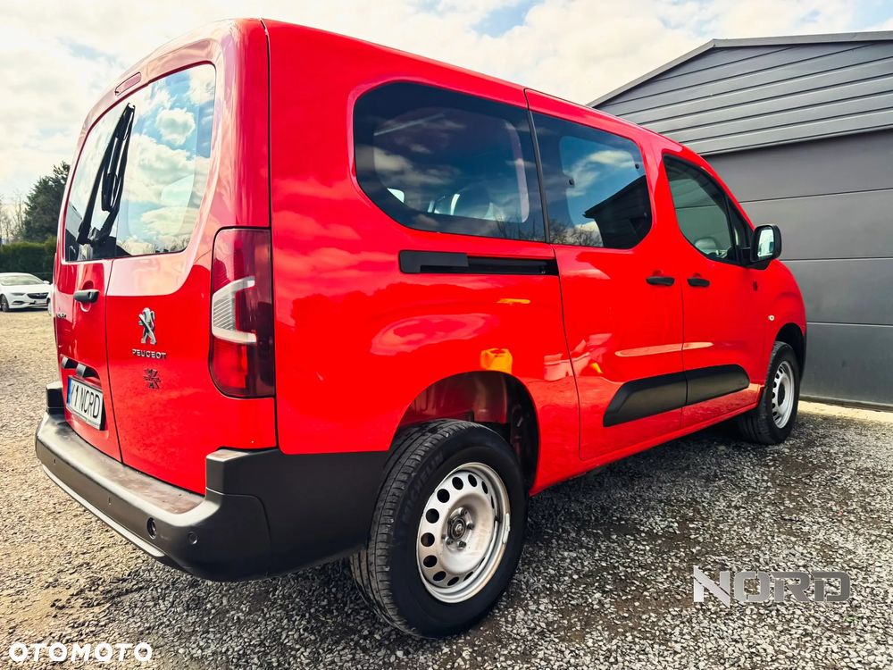 Peugeot Partner 4x4 1.5 Long Premium - 10