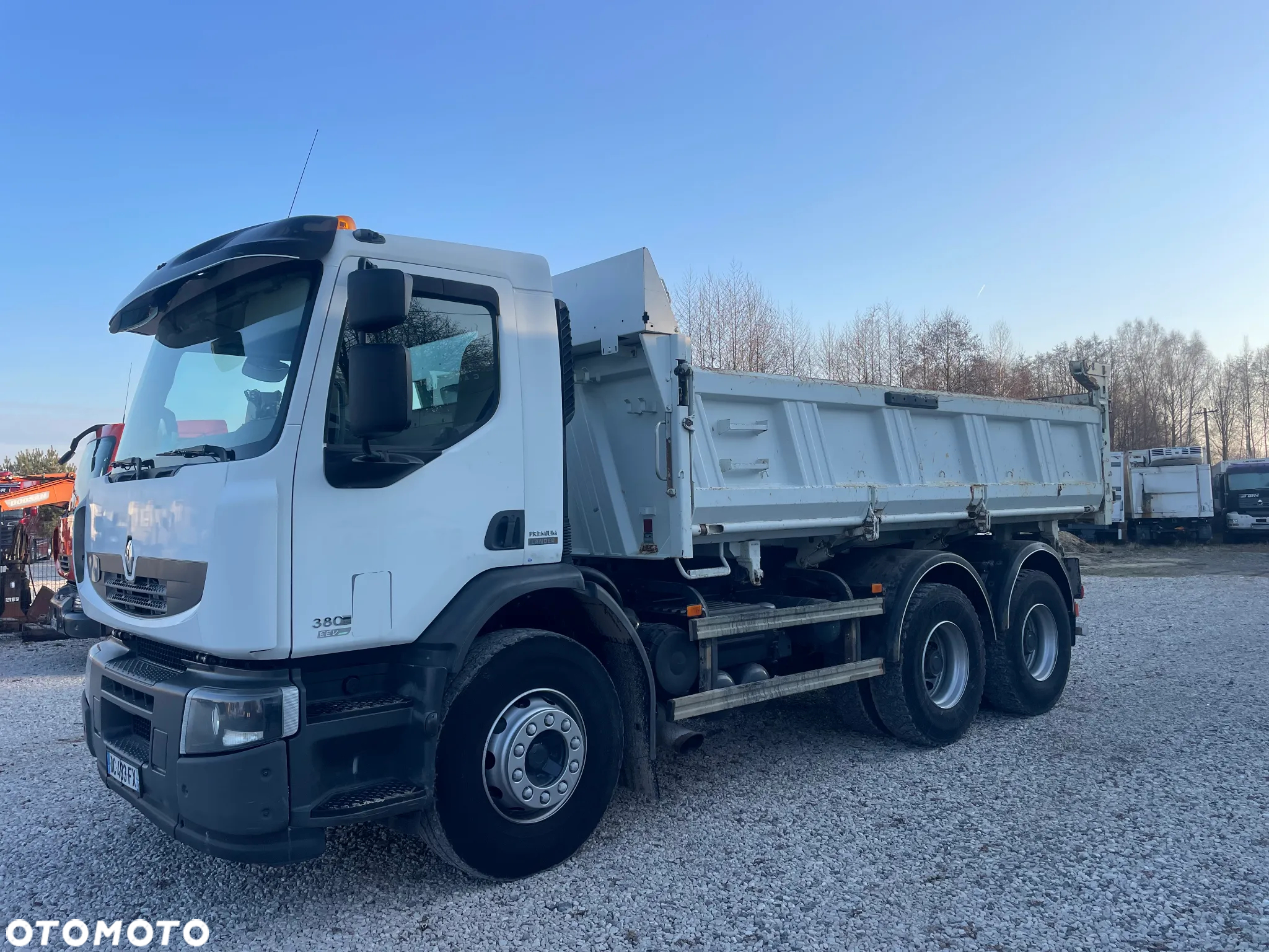 Renault Lander 6X4 - 8