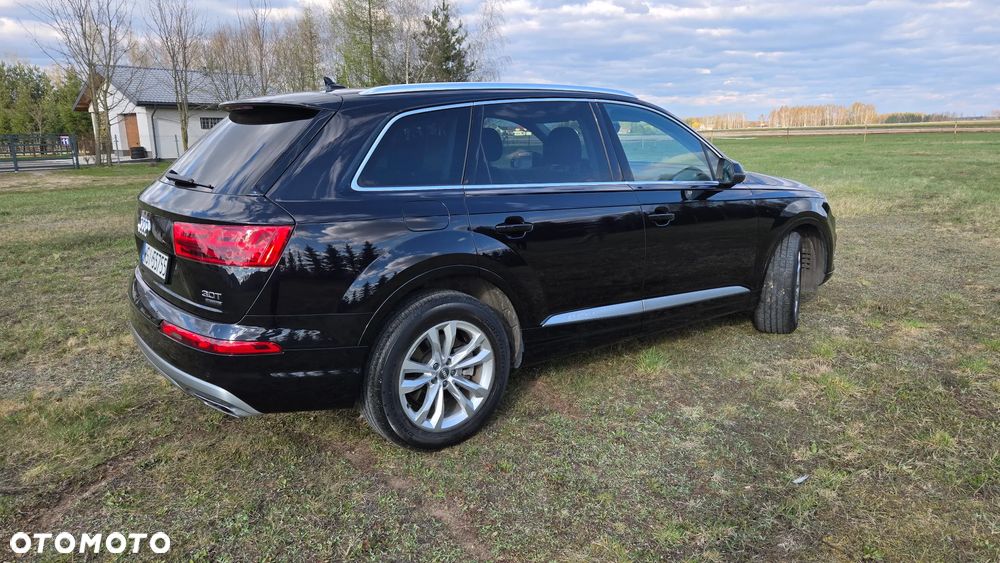 Audi Q7 3.0 TFSI Quattro Tiptronic - 5