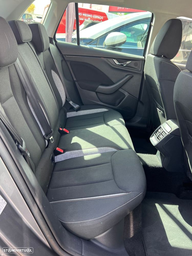 Skoda Kamiq 1.0 TSI Style DSG - 34