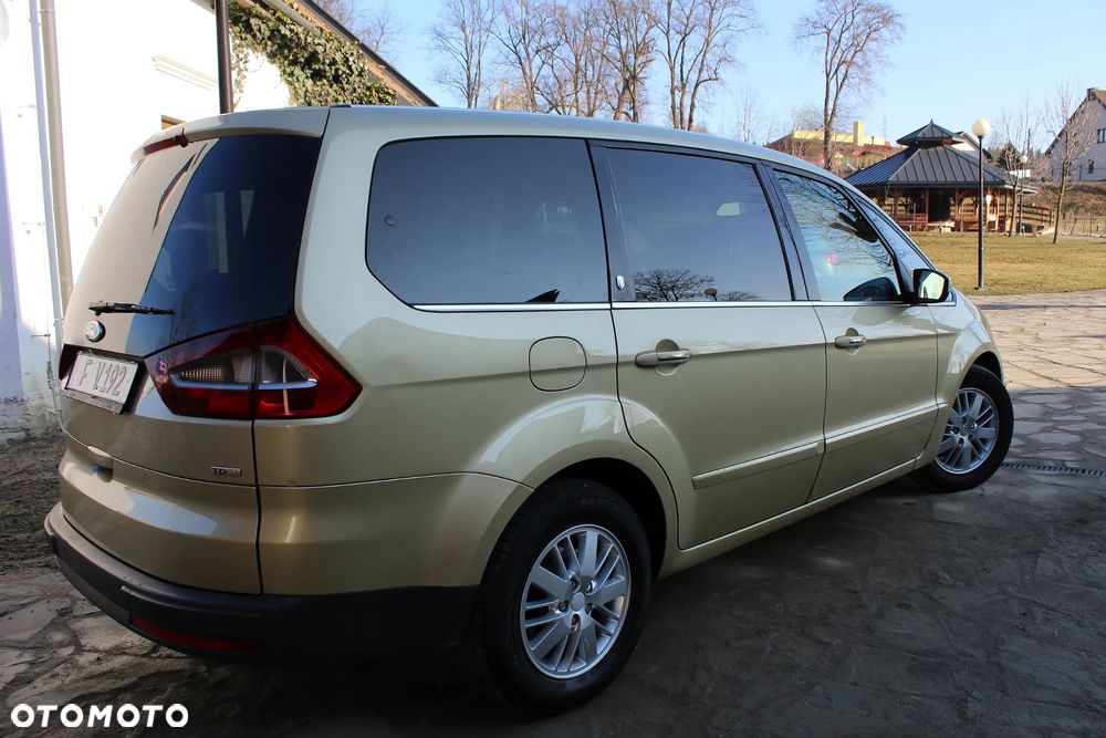 Ford Galaxy 1.8 TDCi Ghia - 9