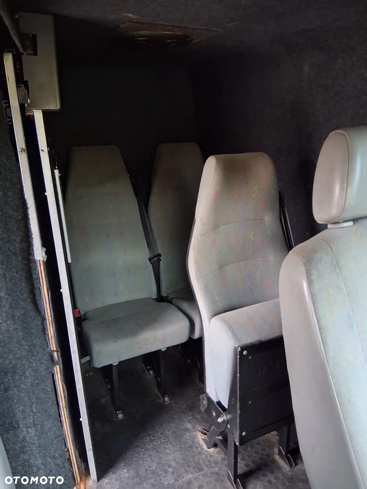 Volkswagen Crafter - 8