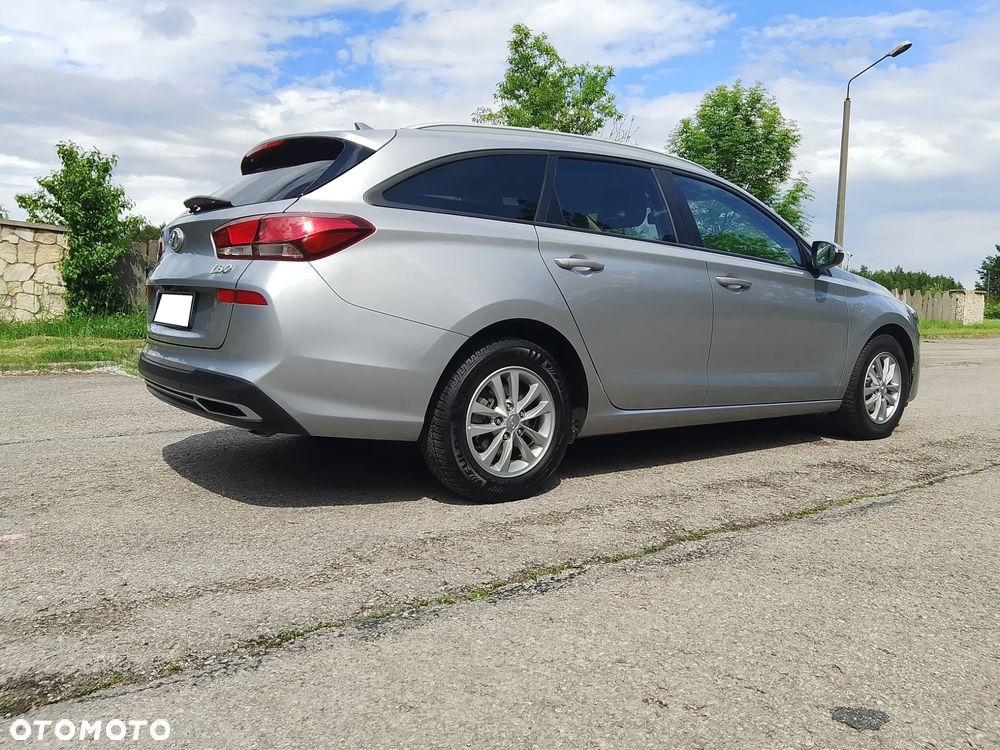 Hyundai i30 1.0 T-GDI Modern - 23