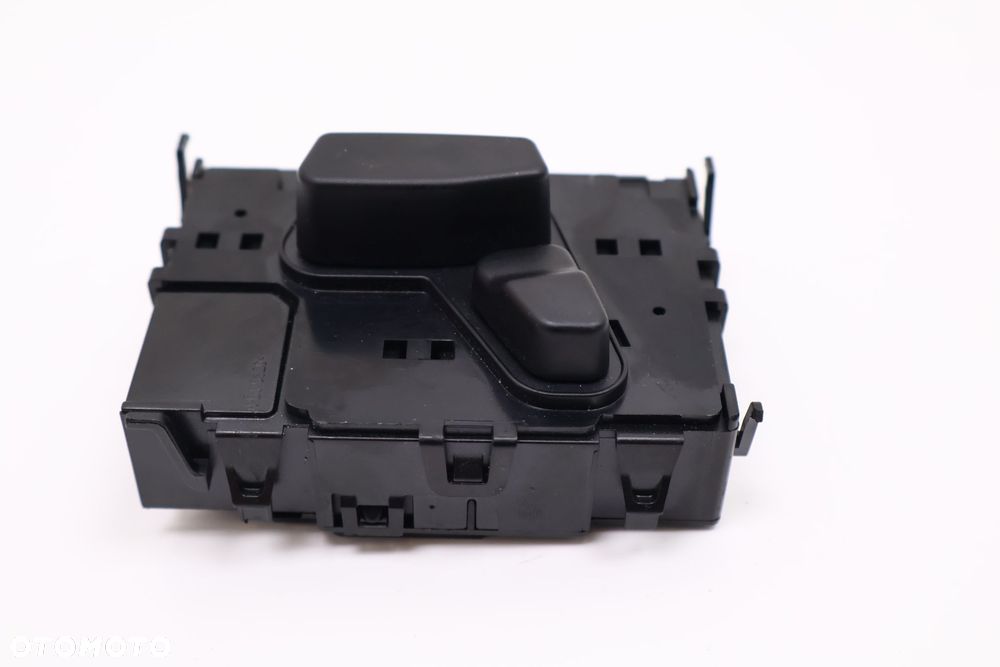 ALFA ROMEO STELVIO GIULIA PRZEŁĄCZNIK FOTELA 50564561 - 4