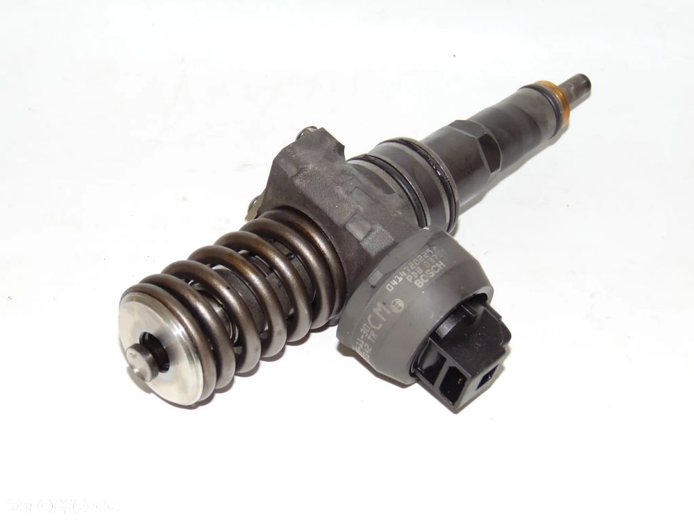Wtrysk wtryskiwacz pompowtryskiwacz paliwa 038130073BJ Skoda Octavia Superb 2 II A4 B7 A6 C6 VW Volkswagen Golf 5 V Touran Passat B6 Sharan Seat Alhambra diesel 2.0 TDI - 5
