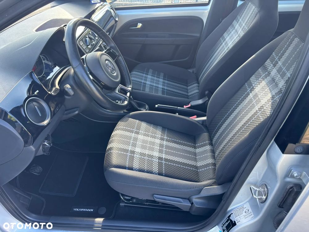 Volkswagen up! club - 4