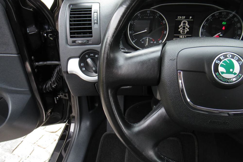 Skoda Octavia - 23