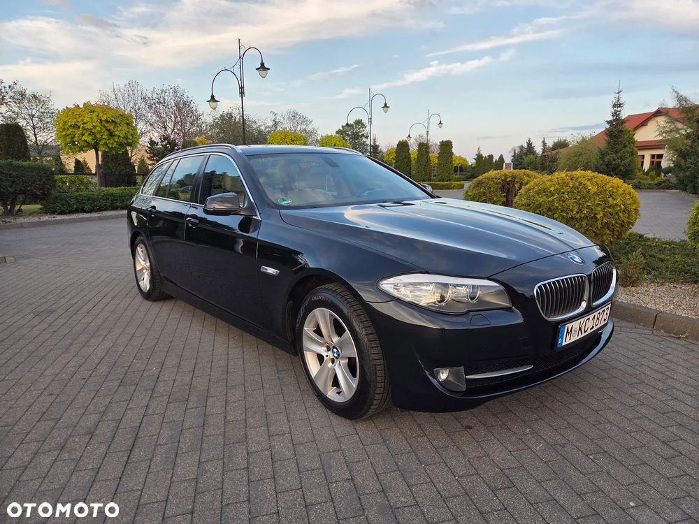 BMW Seria 5 520d - 30