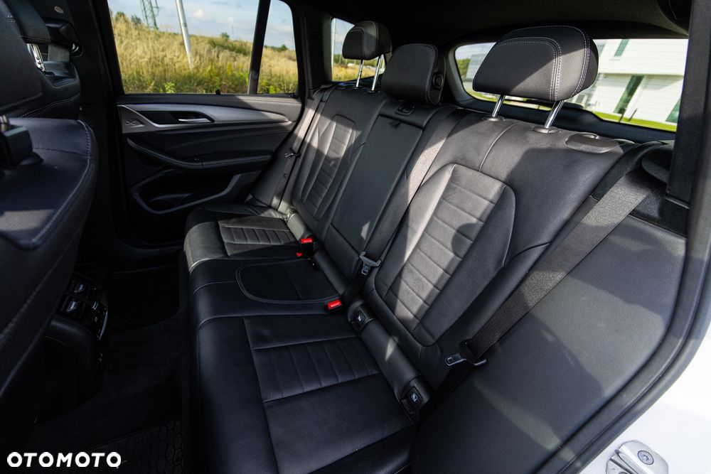BMW X3 - 22