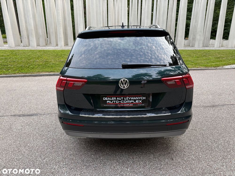 Volkswagen Tiguan Allspace 2.0 TDI SCR DSG Life - 16