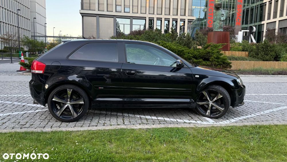 Audi A3 3-drzwiowe 2.0 TDI DPF quattro S Line Sportpaket plus - 6