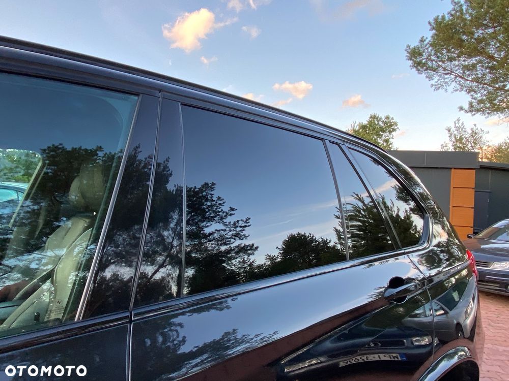BMW X5 xDrive40d - 28