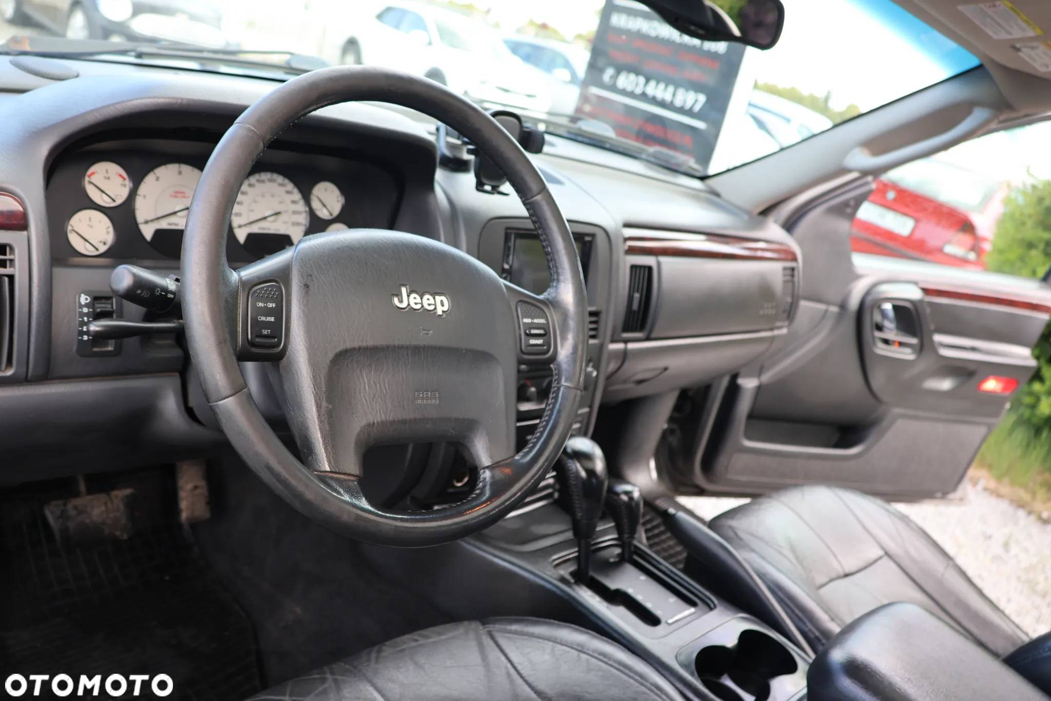 Jeep Grand Cherokee - 7