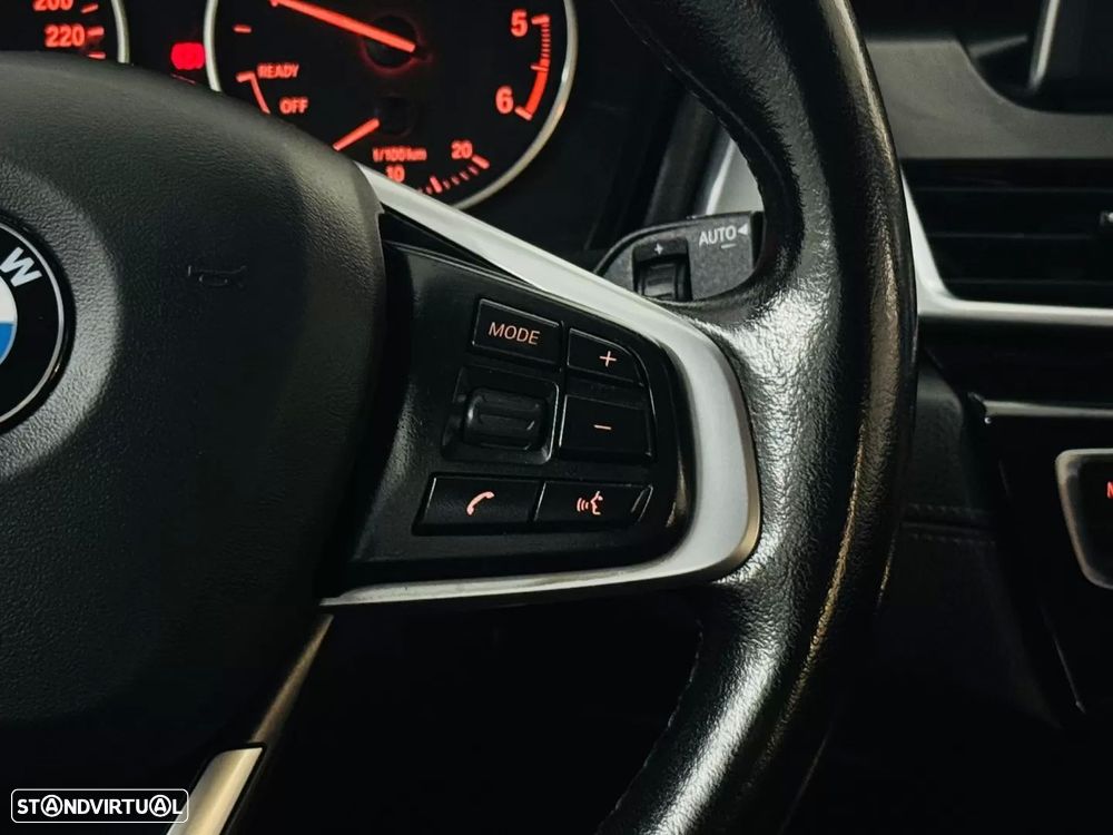 BMW 216 Active Tourer d Line Sport - 35