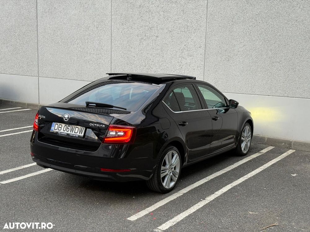 Skoda Octavia 2.0 TDI DSG Style - 6