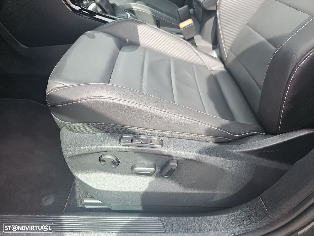 VW T-Roc 1.5 TSI R-Line DSG - 20