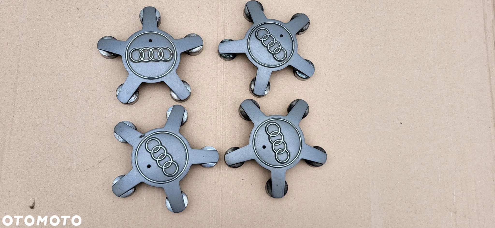 DEKIELKI DEKLE FELG AUDI A4 A5 A6 4F0601165N 8R0601165 - 8