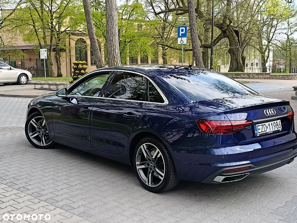 Audi A4 Limousine 35 TFSI mHEV S Line S tronic - 27